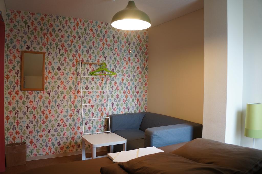 J-Hoppers Osaka Guesthouse Bagian luar foto