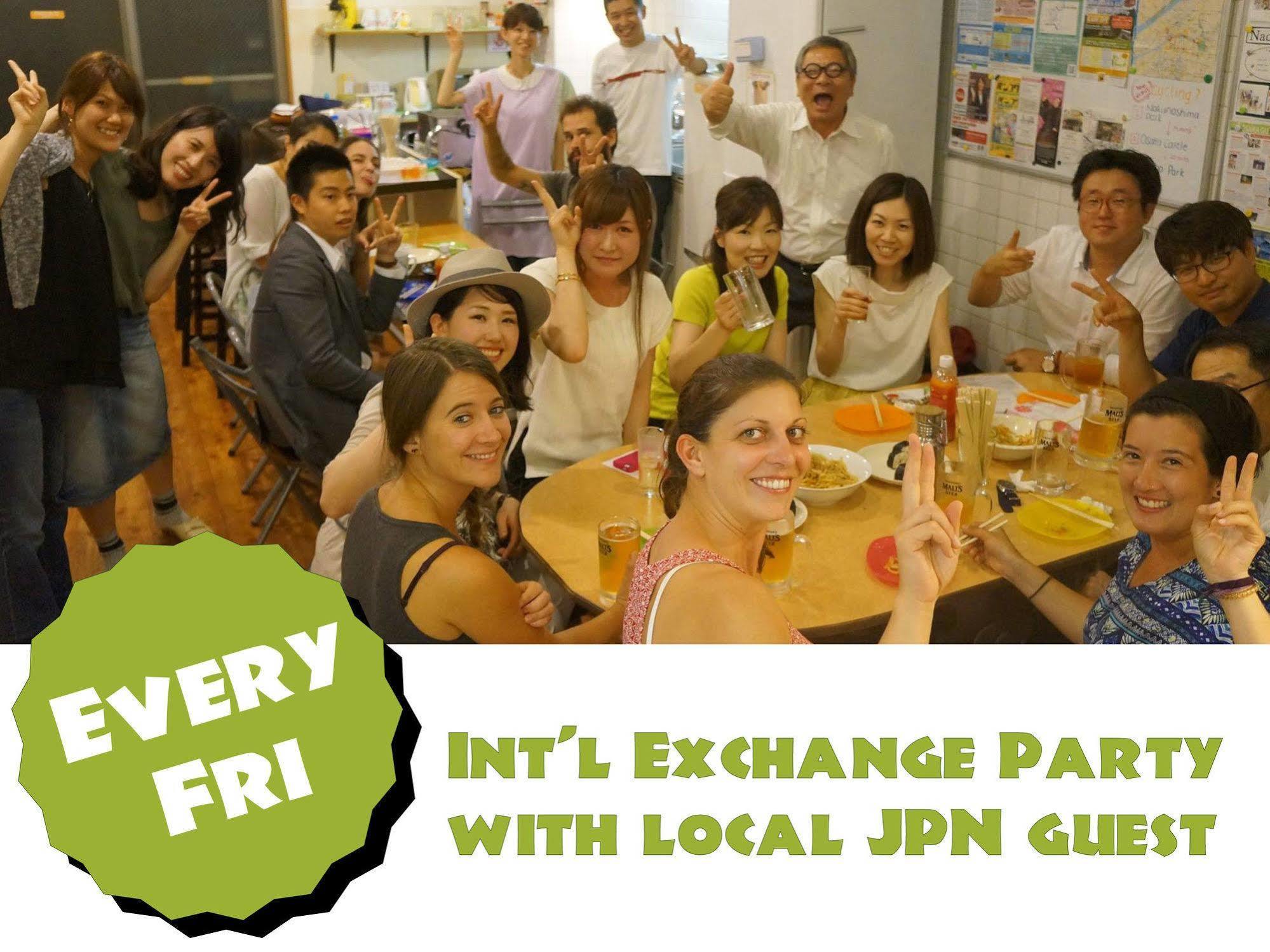J-Hoppers Osaka Guesthouse Bagian luar foto